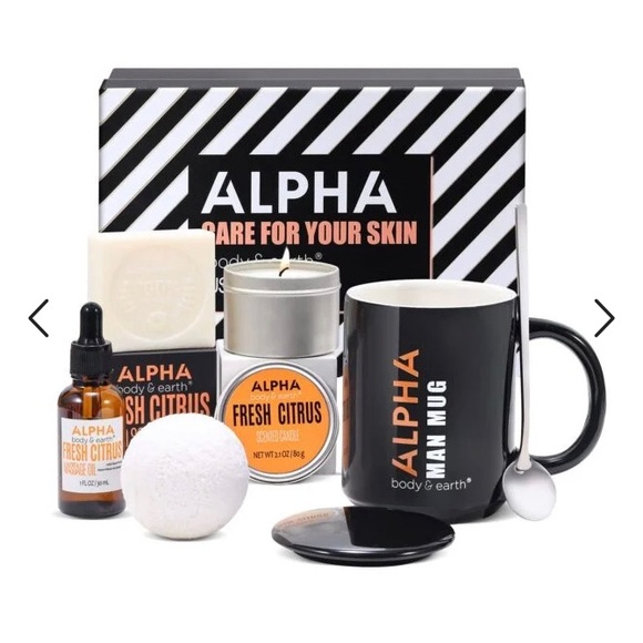 NWT Men’s ALPHA Body & Earth boxed gift set Care for Your skin - Picture 3 of 7